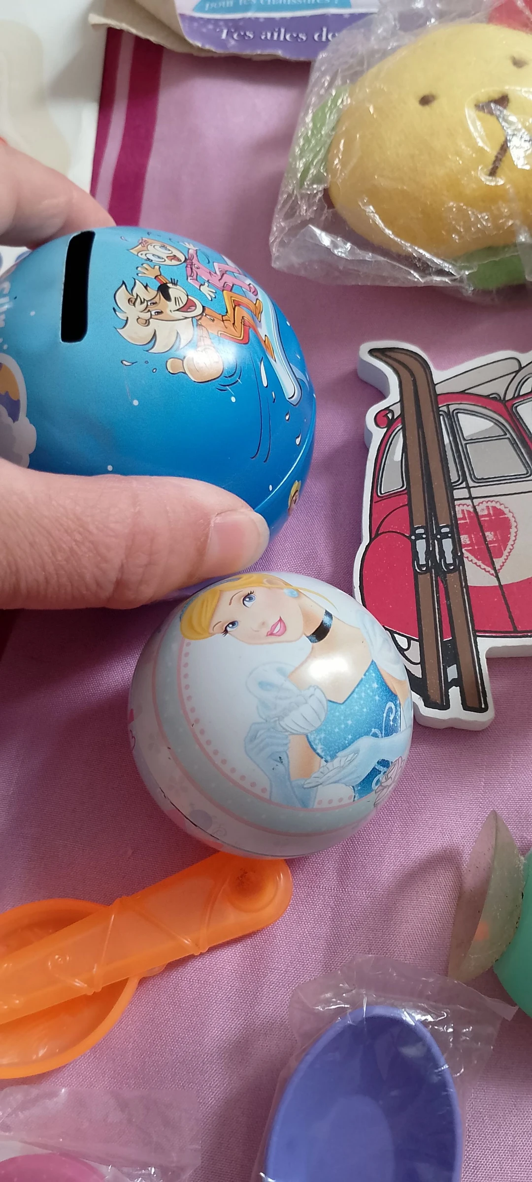 Diverse kinderspeeltjes en gadgets – photo 12